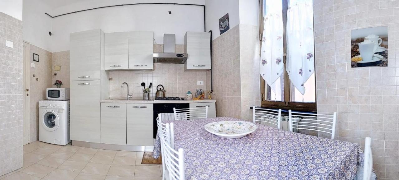 Holiday Home Zia Gina Rome Bagian luar foto