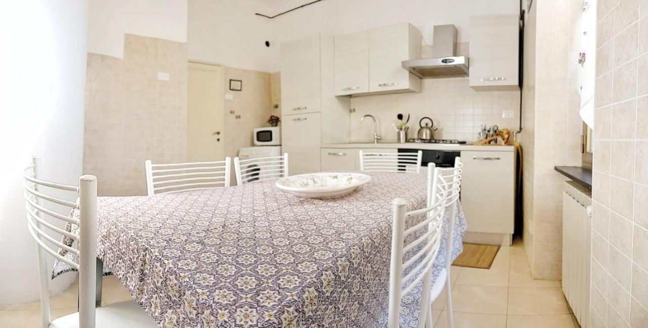 Holiday Home Zia Gina Rome Bagian luar foto