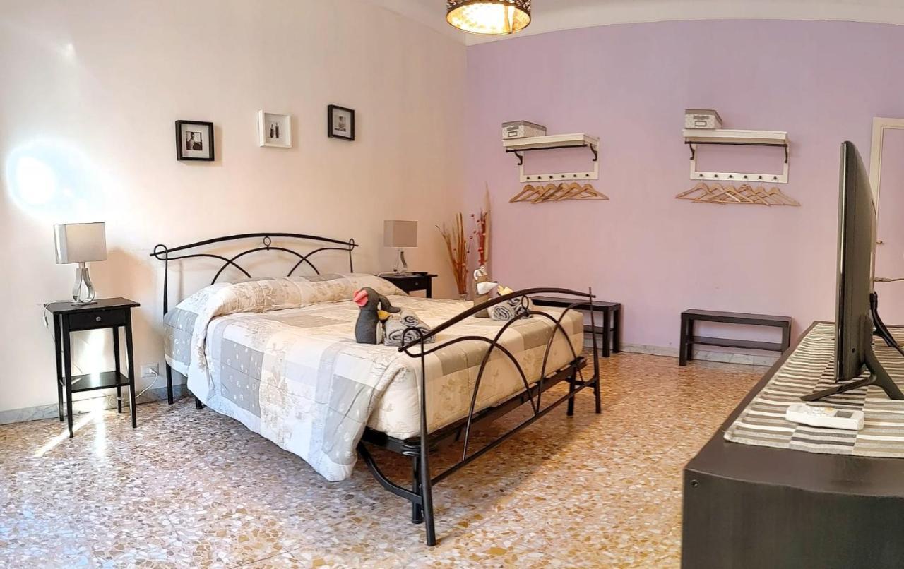 Holiday Home Zia Gina Rome Bagian luar foto