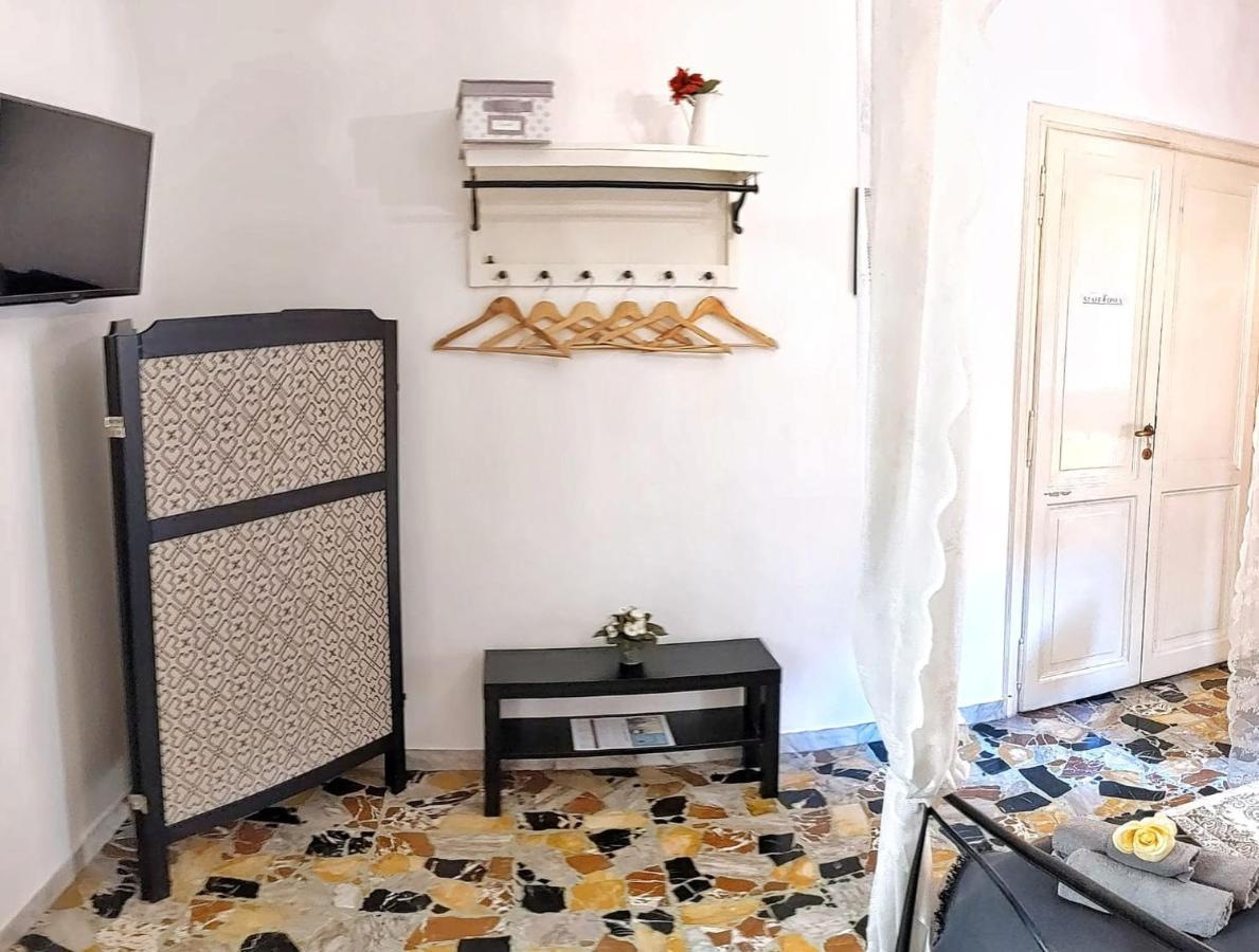 Holiday Home Zia Gina Rome Bagian luar foto